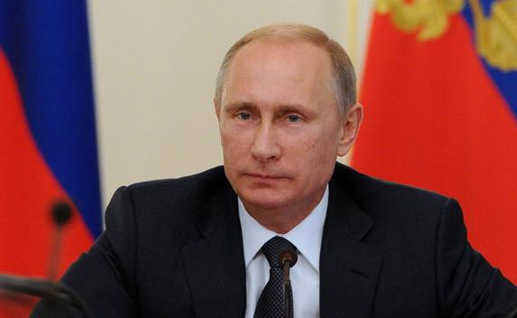 Путин продлил на год ответные меры России на санкции Запада
