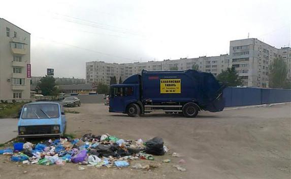 «Славянская гавань» больше не вывозит мусор в Севастополе