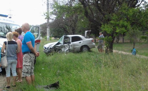 Крупная авария в Севастополе: лоб в лоб столкнулись два «Ланоса»