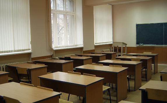 В Севастополе учебный класс и учительскую «сделали»... жильём