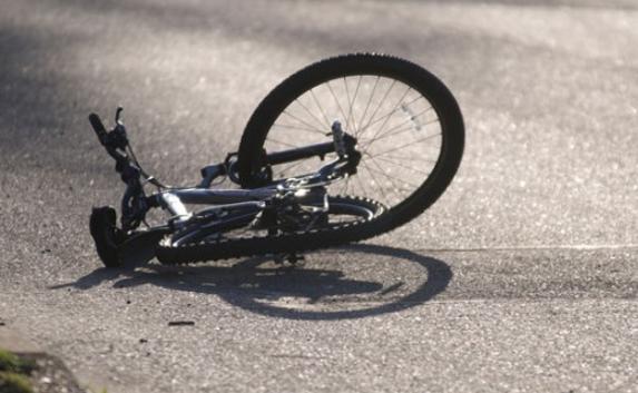 В Крыму мальчик на велосипеде попал под колёса «Жигулей»