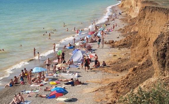 В Николаевке пригодна для отдыха только десятая часть пляжа 
