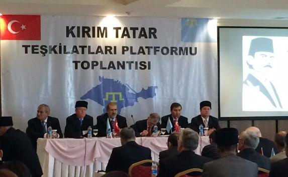 ​Крымских татар всего мира призвали возвращаться в Крым 