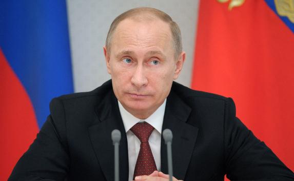 Путин поручил проверить обоснованность роста цен на ЖКХ