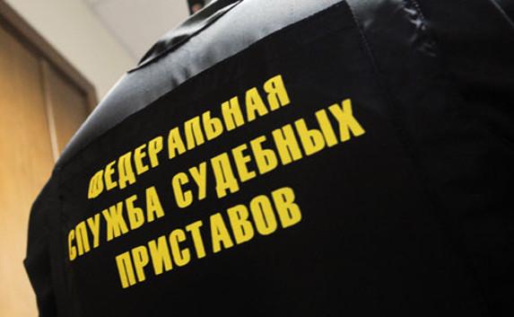 В Севастополе судебного пристава осудят за взятку в 600 тысяч рублей