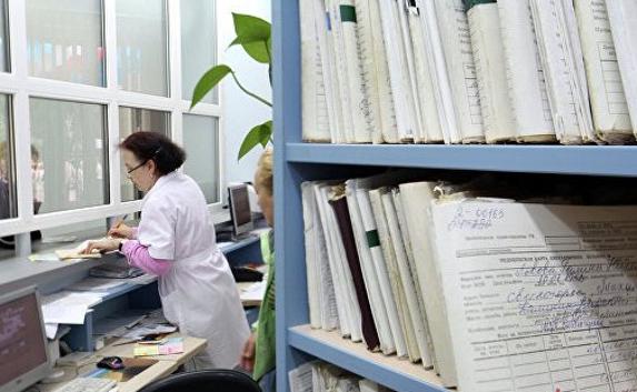 ​Аксёнов недоволен «талонной» системой здравоохранения Крыма