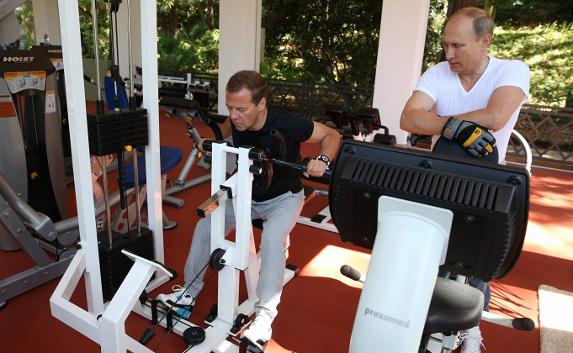 Путин и Медведев провели совместную тренировку в Сочи