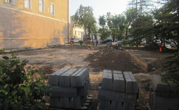 В центре Симферополя появится парковка для чиновников