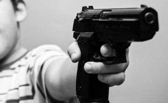 ​В России семилетний убийца застрелил своего младшего брата