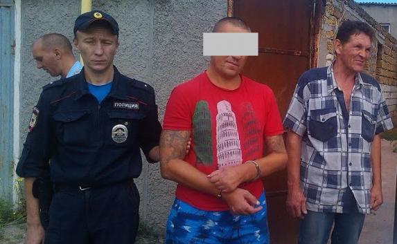Житель Воронежа пырнул ножом собутыльника в Севастополе