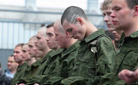 В Севастополе нет отбоя от желающих служить в армии