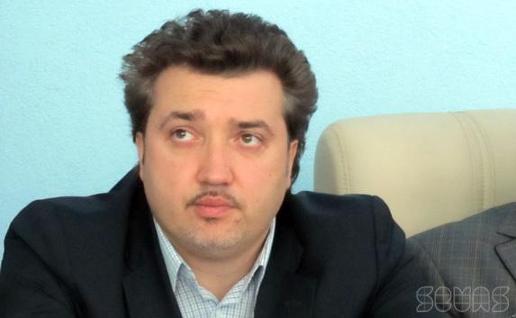 Вадиму Гакало с подачи Басова могут отказать на этой сессии в аренде участка под «Баркасом»
