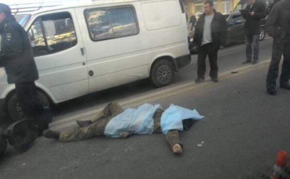 На пятом километре Севастополя в ДТП погиб мопедист