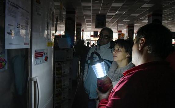 Топлива для дизель-генераторов в Севастополе хватит на 10 дней