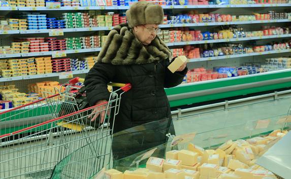За ценами на продукты и лекарства в Крыму будет следить спецгруппа