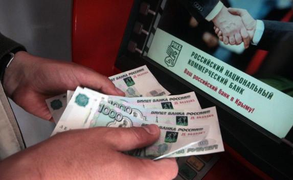 Ажиотаж у банкоматов начался в Крыму