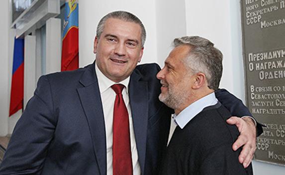 Аксёнов «открестился» от работы с Чалым