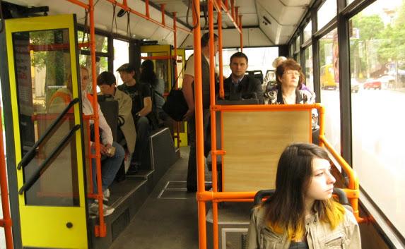 «Мало подняли»: власти Крыма о новых ценах на проезд в троллейбусе