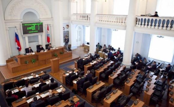 Парламент Севастополя обсудит отставку спикера в конце января