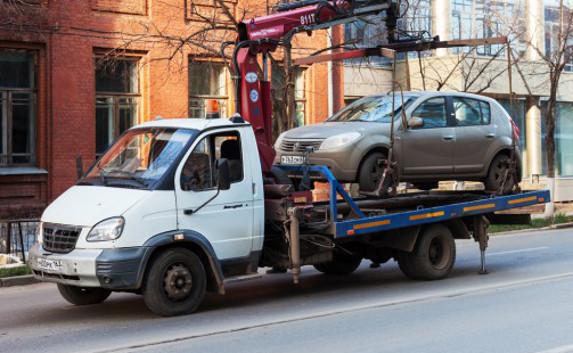 Куда будут эвакуировать автомобили с севастопольских тротуаров