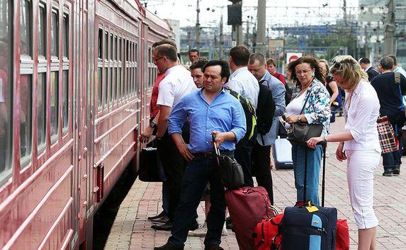 Чартерные поезда в Крым появятся к лету 2016 года
