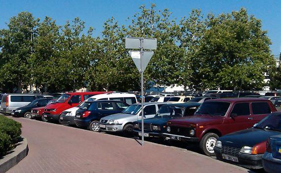Комиссию по размещению парковок создали в Севастополе