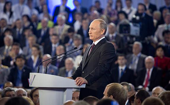 Путин рассказал о сроках введения третьей нитки энергомоста в Крым