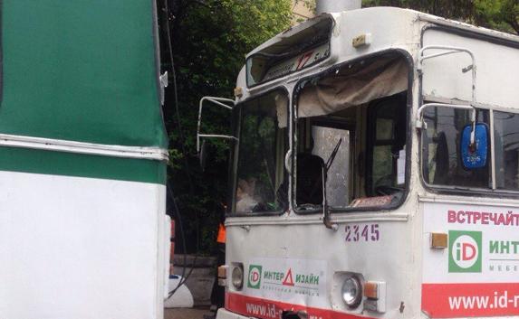 Два троллейбуса столкнулись в Севастополе — фотофакт