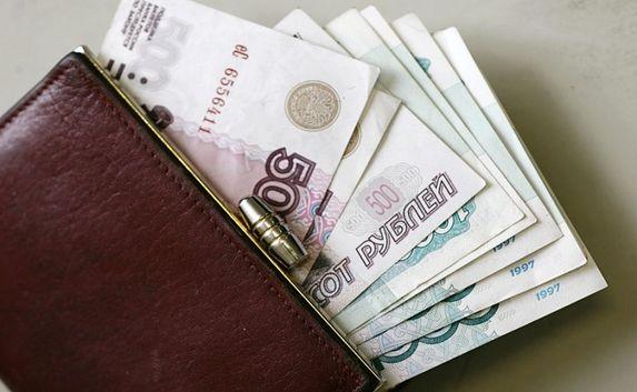 В России с июля повысят минимальную зарплату