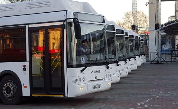 ​В Симферополе выйдут на городские маршруты первые новые автобусы 