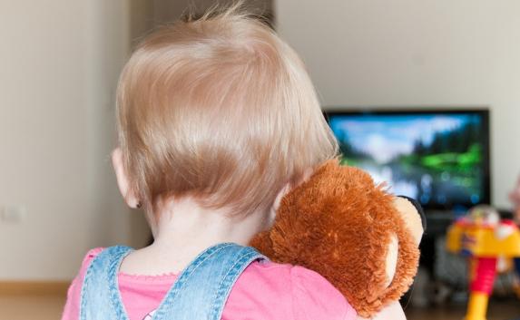 В Ялте на малыша упал телевизор — ребёнка не удалось спасти