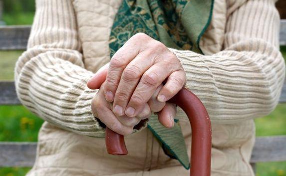 Полиция Судака помогла 85-летней пенсионерке вернуться домой