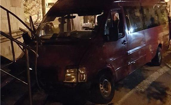 ДТП с участием маршрутки в Севастополе: пострадали шестеро