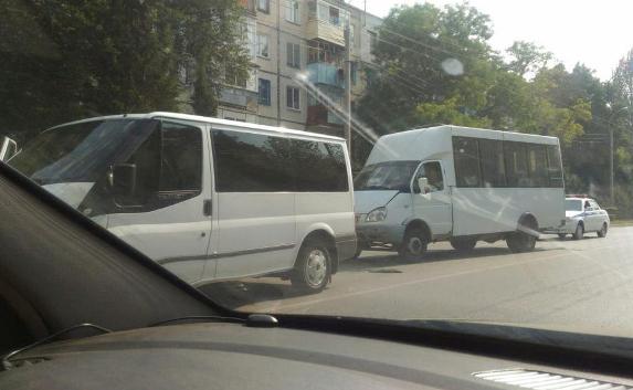 «Тройное» ДТП в Керчи: пострадали малыш и трое взрослых