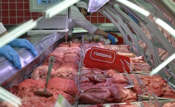 Три тонны мясной и сырной «санкционки» уничтожили в Ялте