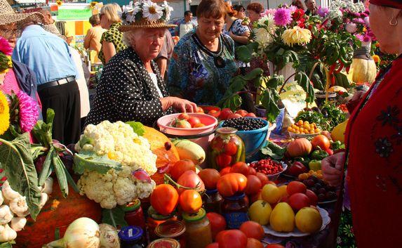 Цены ниже рыночных планируется «держать» на ярмарках в Крыму 