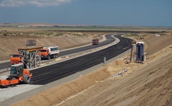 Строительство дороги к Керченскому мосту дорожает почти на 1,5 млрд руб