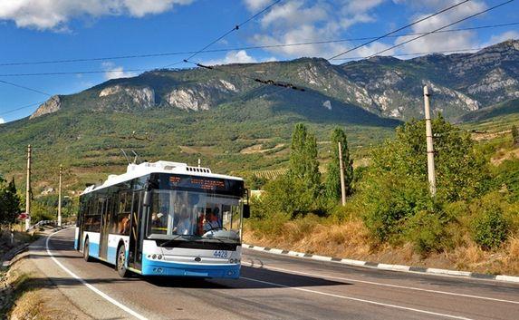 Стоимость проезда в троллейбусах Крыма поднимется в два раза