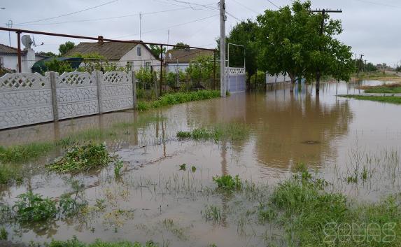 В крымском селе ликвидировали подтопления частных подворий