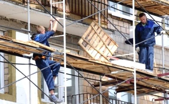 ​За два года в Севастополе обещают отремонтировать 600 «многоэтажек»