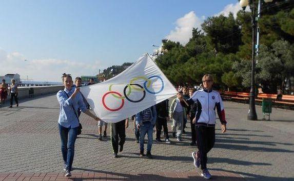 ​Крымские школьники присоединились ко Всероссийскому дню ходьбы 