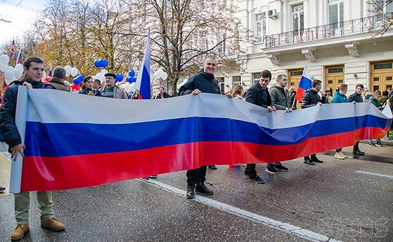«Мы едины, мы непобедимы» — в Севастополе отметили День единства