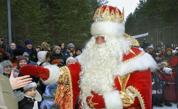 День рождения Деда Мороза отмечают в России - онлайн-трансляция