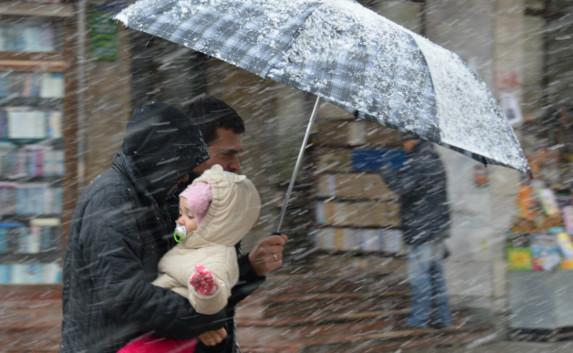 Погода ухудшается: штормовое предупреждение объявлено в Крыму