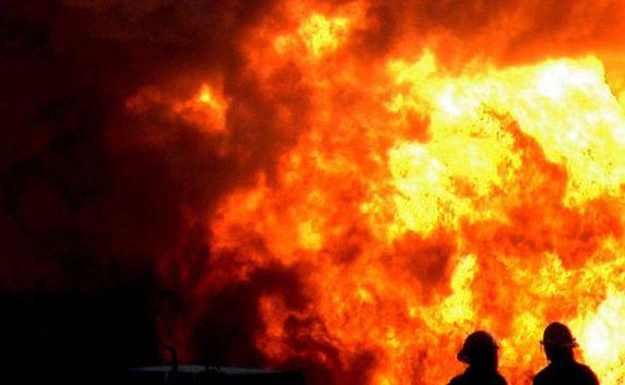 Два человека погибли во время пожара в Севастополе (фото)
