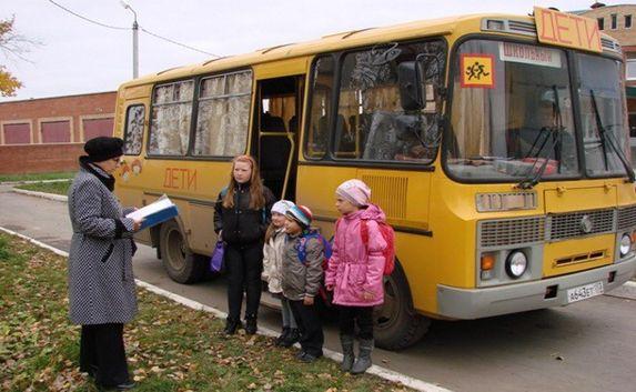 В 2016 году закупили 13 автобусов для учащихся сельских школ Севастополя