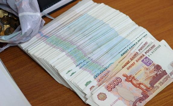 Крымские госпредприятия в 2016 году сократили долги по зарплате на 40%