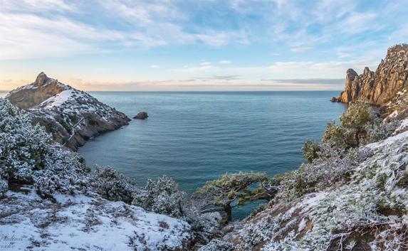 Гололедица и снег: прогноз погоды по Крыму