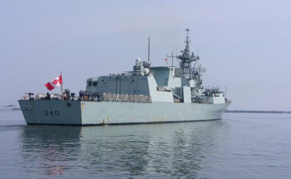 Канадский фрегат St. John’s приближается к берегам Крыма 