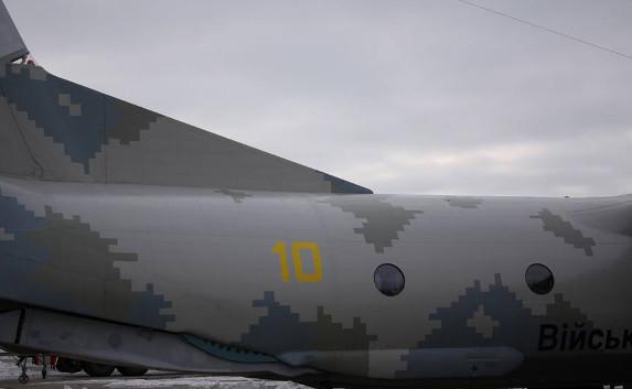 Украинский самолёт «обстрелян» под Одессой из «сигнального» пистолета